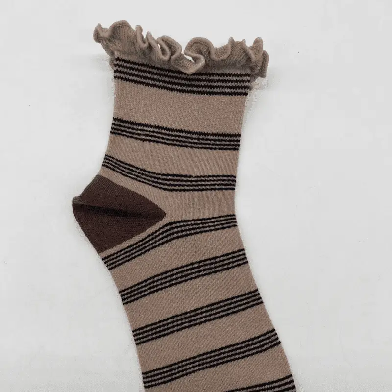 CROPPED RUFFLE PACKS