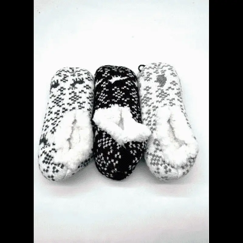 SLIPPER SOCKS